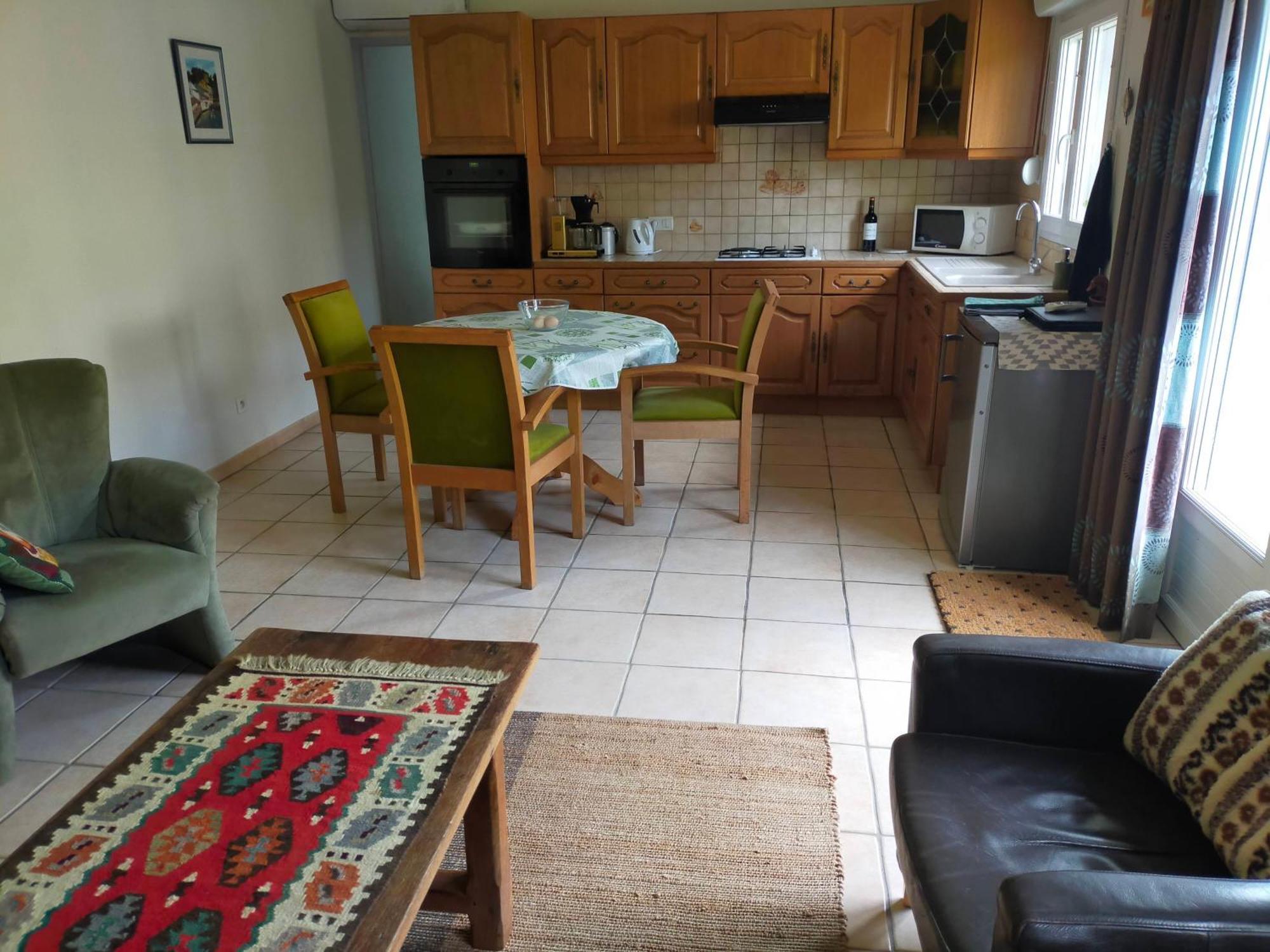 Logis51 Lägenhet Ville-sur-Tourbe Exteriör bild